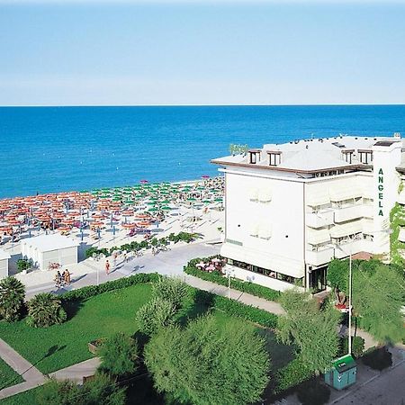 Hotel Angela Fano Exterior foto